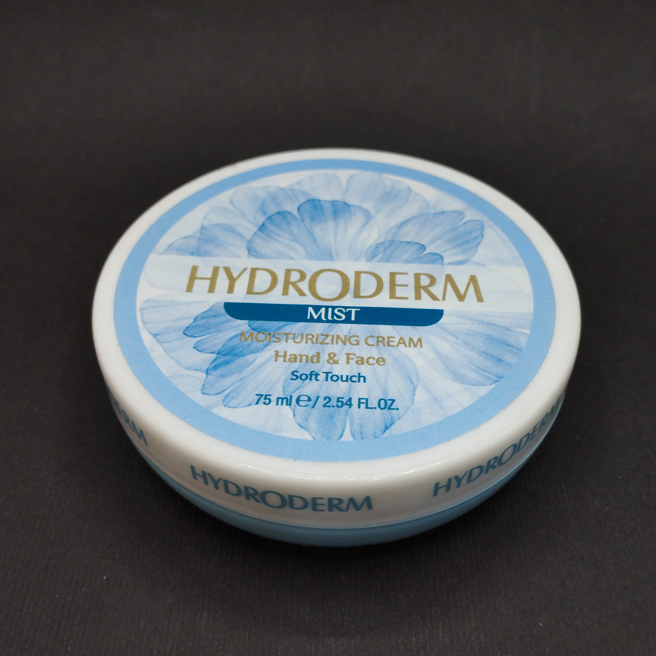 کرم سافت هیدرودرم (کاملا سبک و بوی خنک)