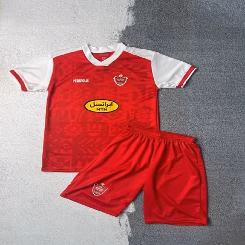 لباس اول بچگانه پرسپولیس 1402 ( پیراهن و شورت )