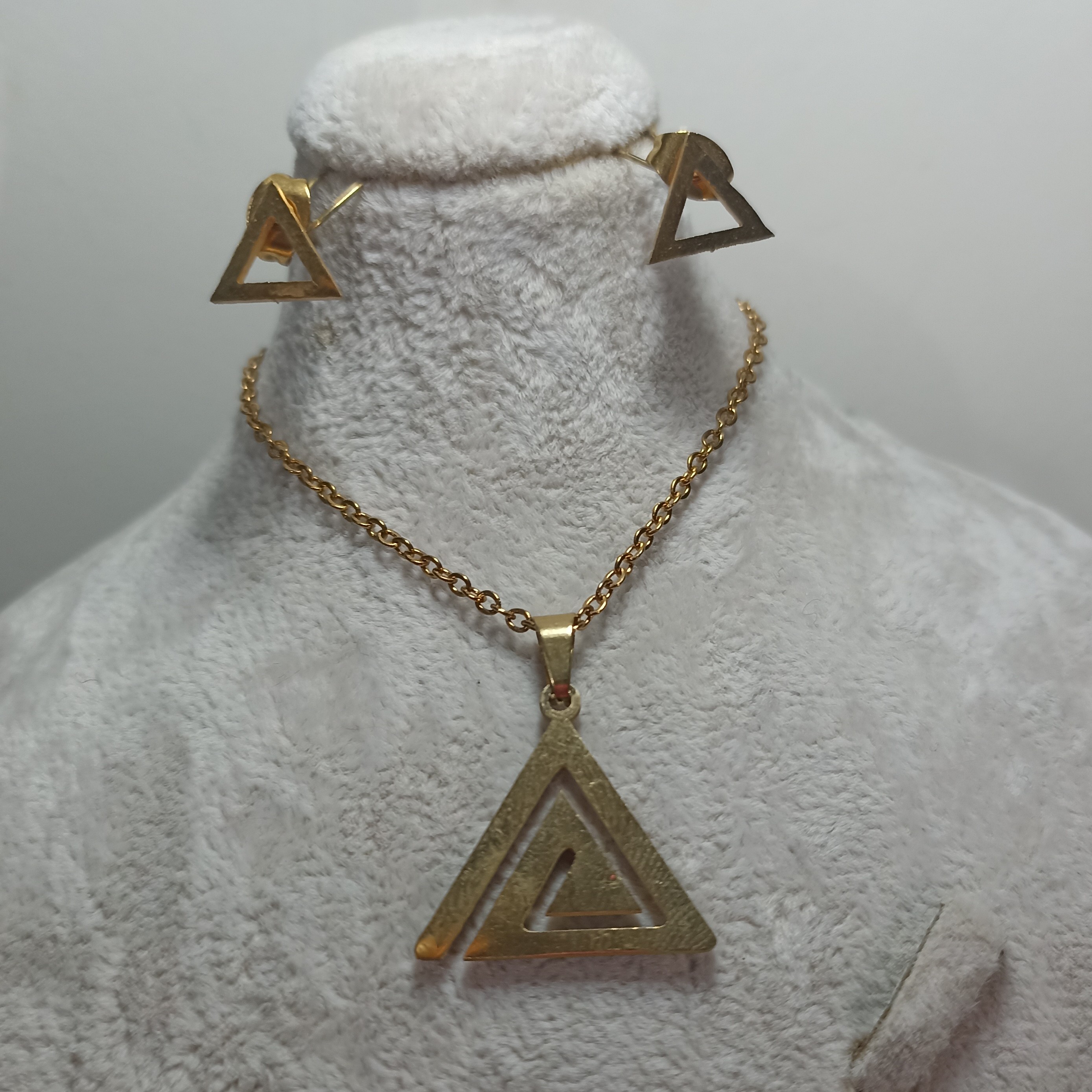 نیم ست طرح مثلث