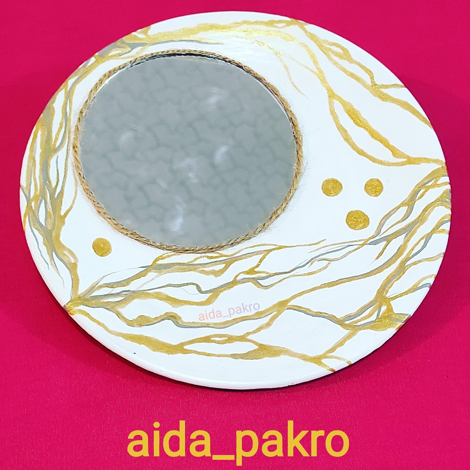 آینه دکوراتیو