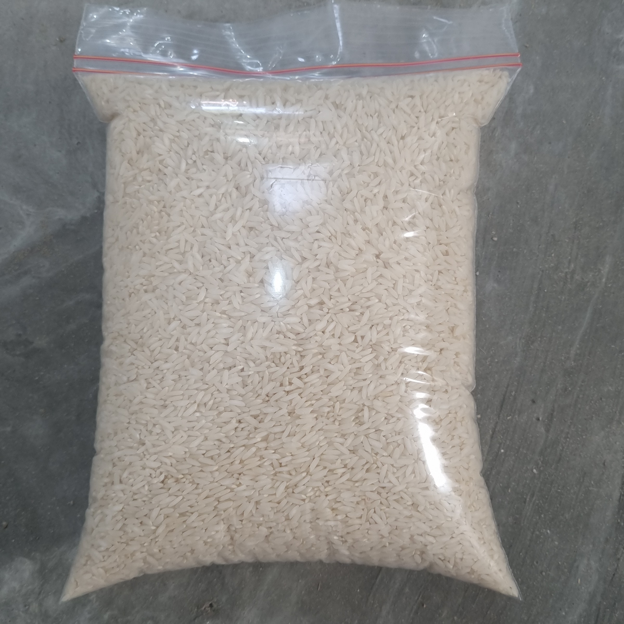 برنج طارم محلی فریدونکنار بسته 2 کیلویی