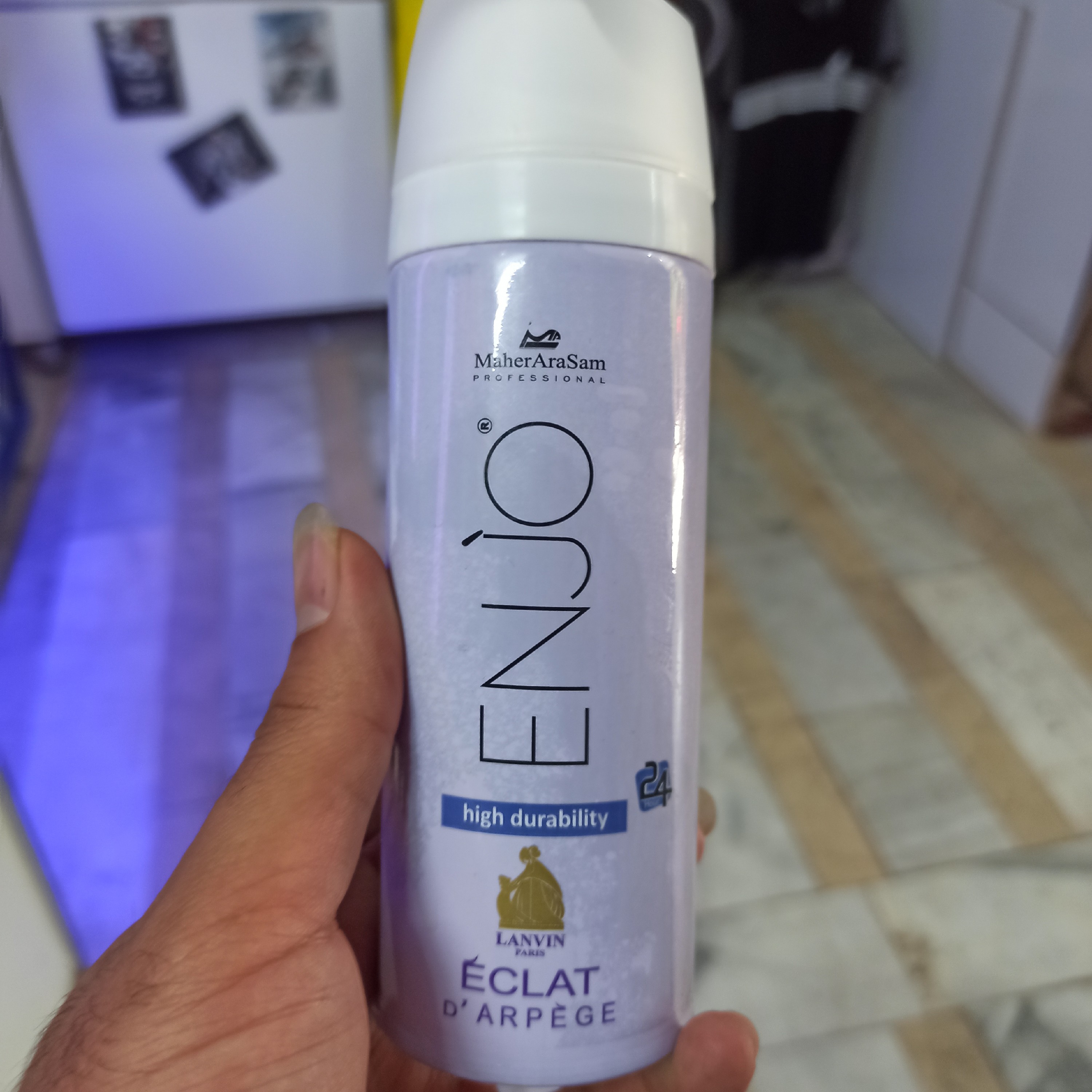 اسپری خوشبو کننده بدن