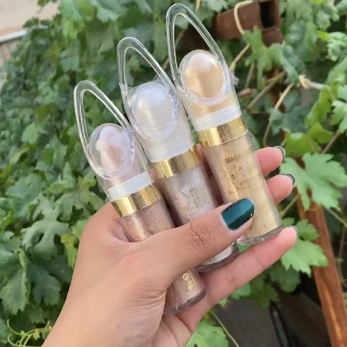 هایلایتر پودری از برند ایمن آف نوبل در سه رنگ متفاوت