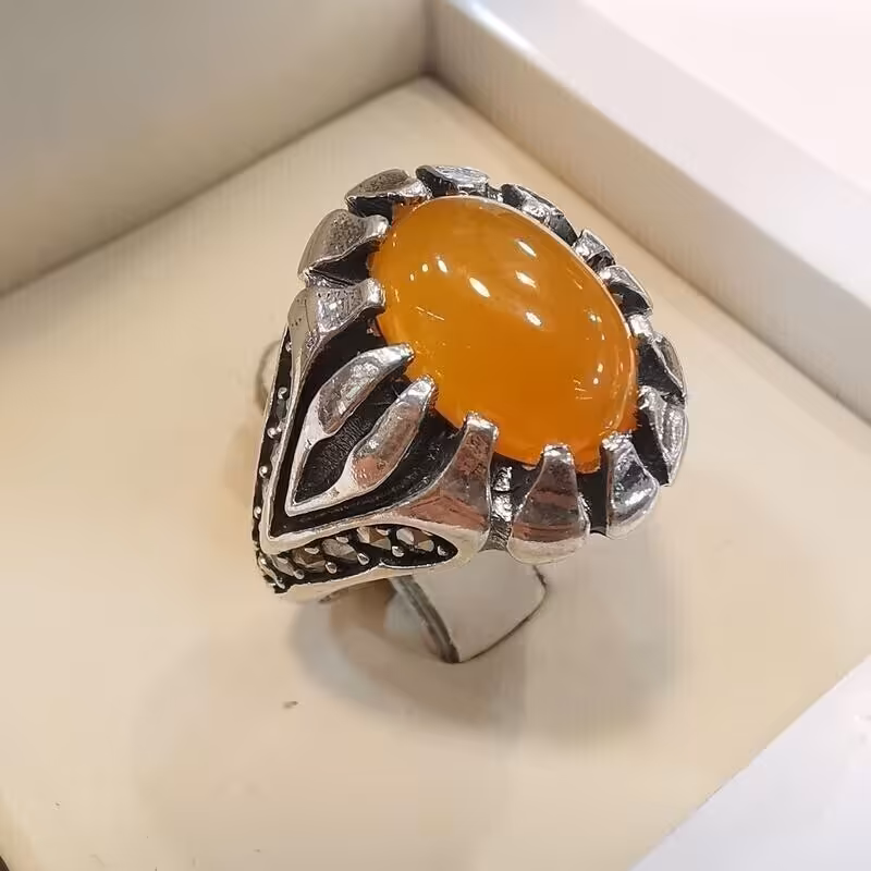 317-انگشتر نقره عیار 925 با سنگ عقیق زرد به همراه دعای شرف الشمس کد 4-W10.10