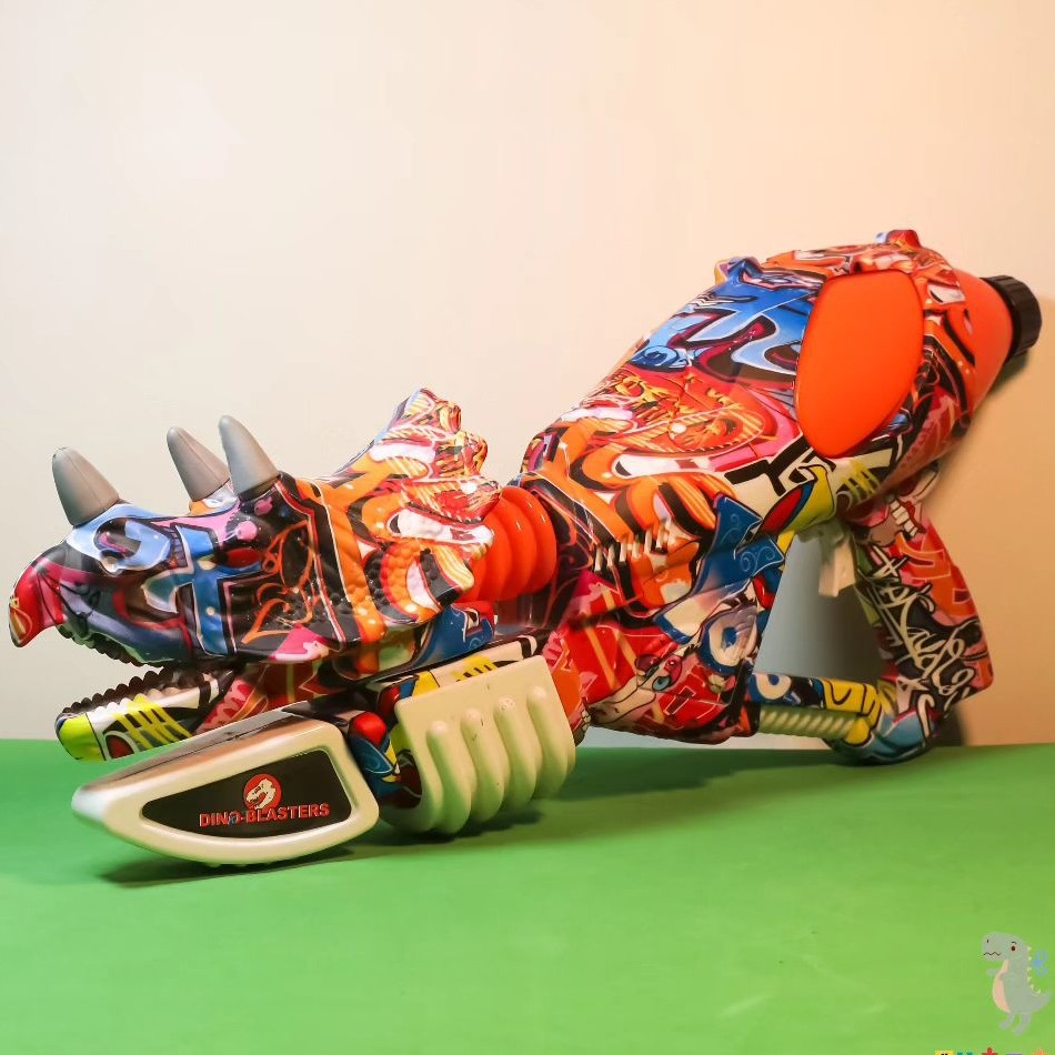 تفنگ آبپاش طرح دانیاسور سرگرمی هیجان انگیز تابستون ابعاد حدودا 15 در 35 سانتیمتر قدرت پرتاب آب زیاد