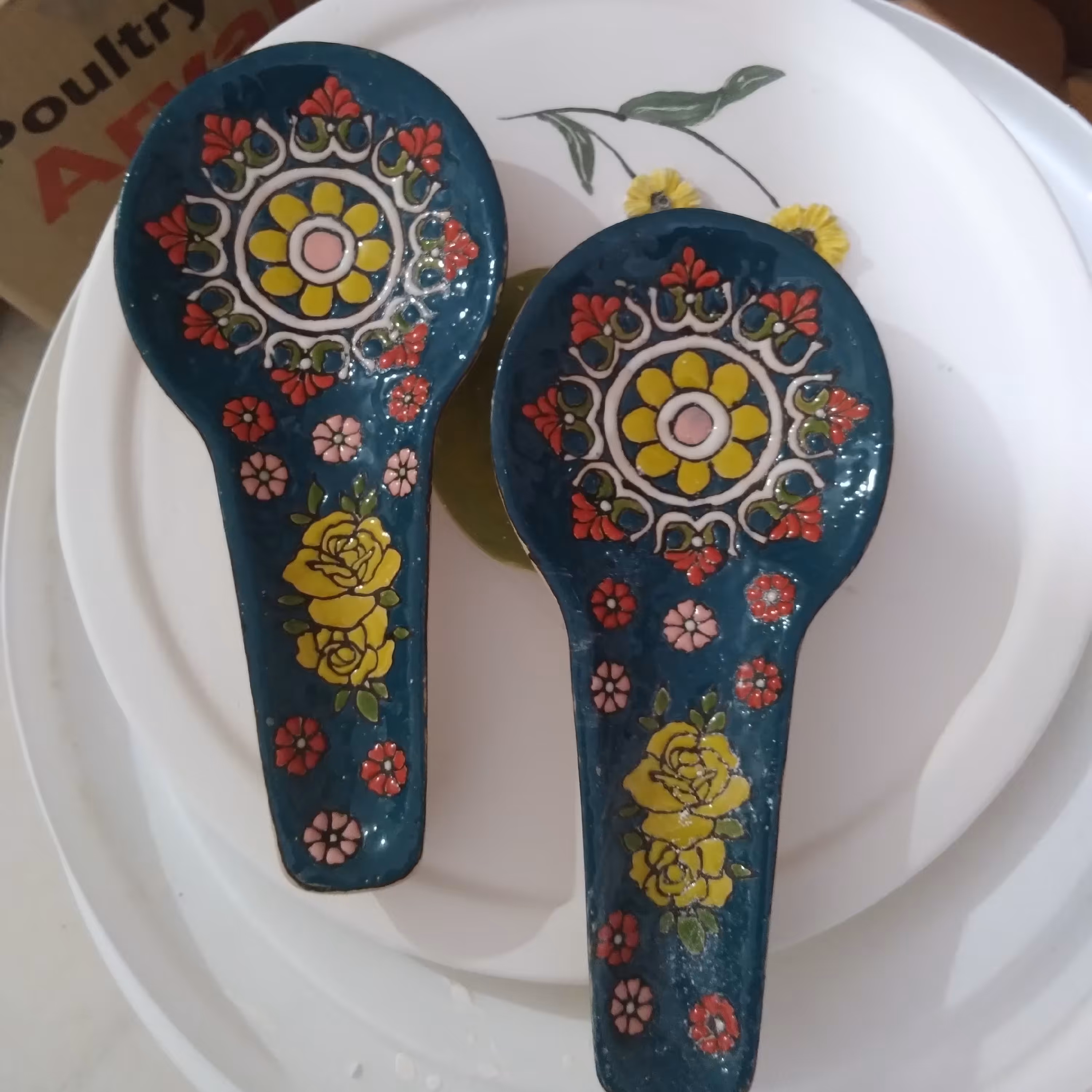 جاقاشقی مینا کاری 