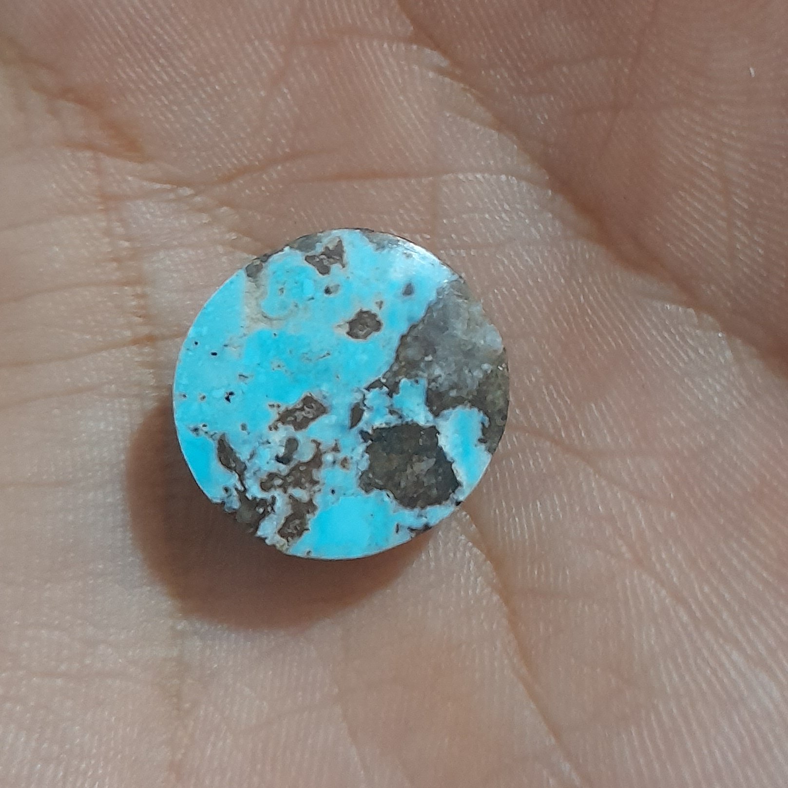 فیروزه نیشابور