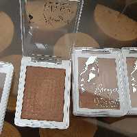 هایلایتر رژگونه