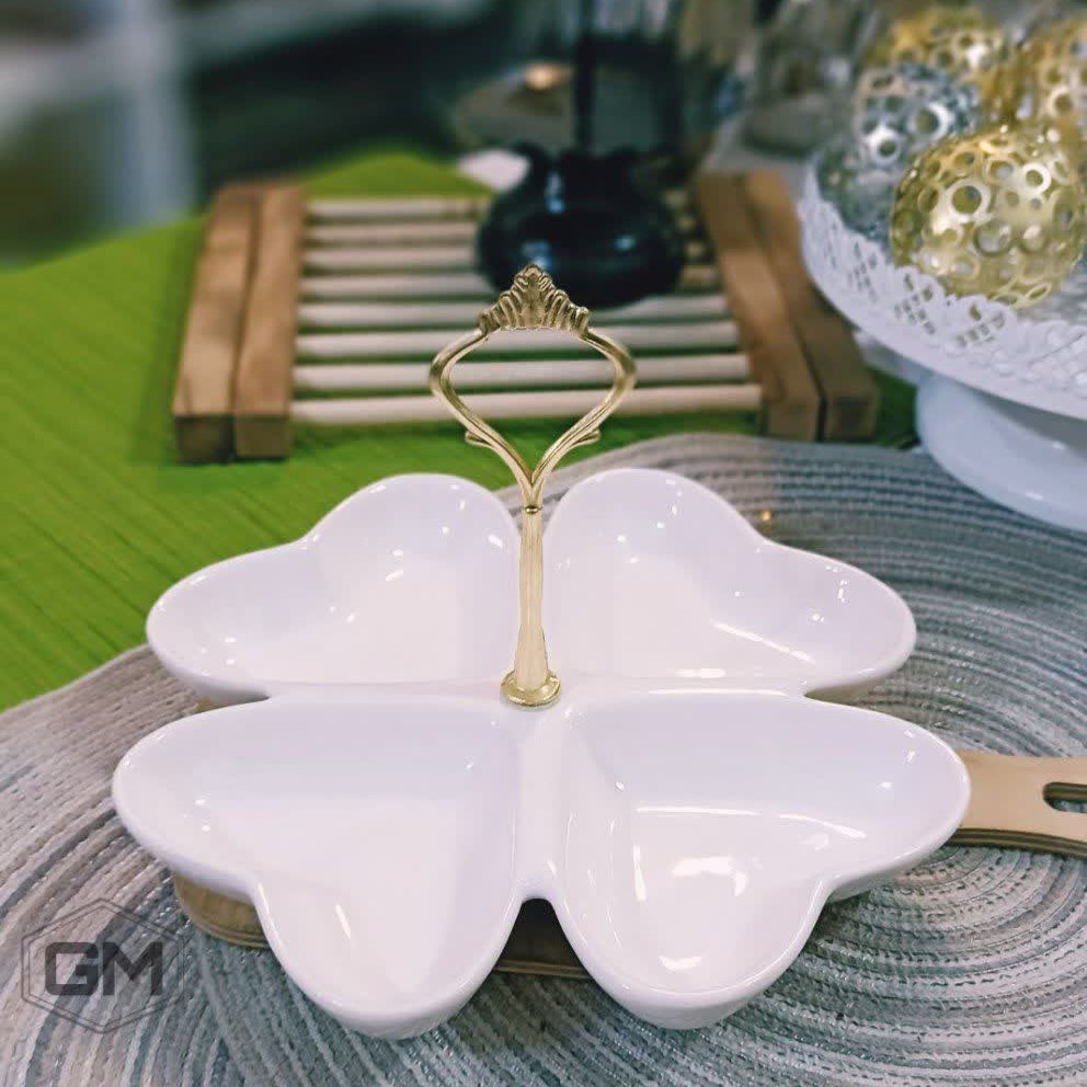 ظرف سرامیکی طرح قلب 4خانه دسته دار
