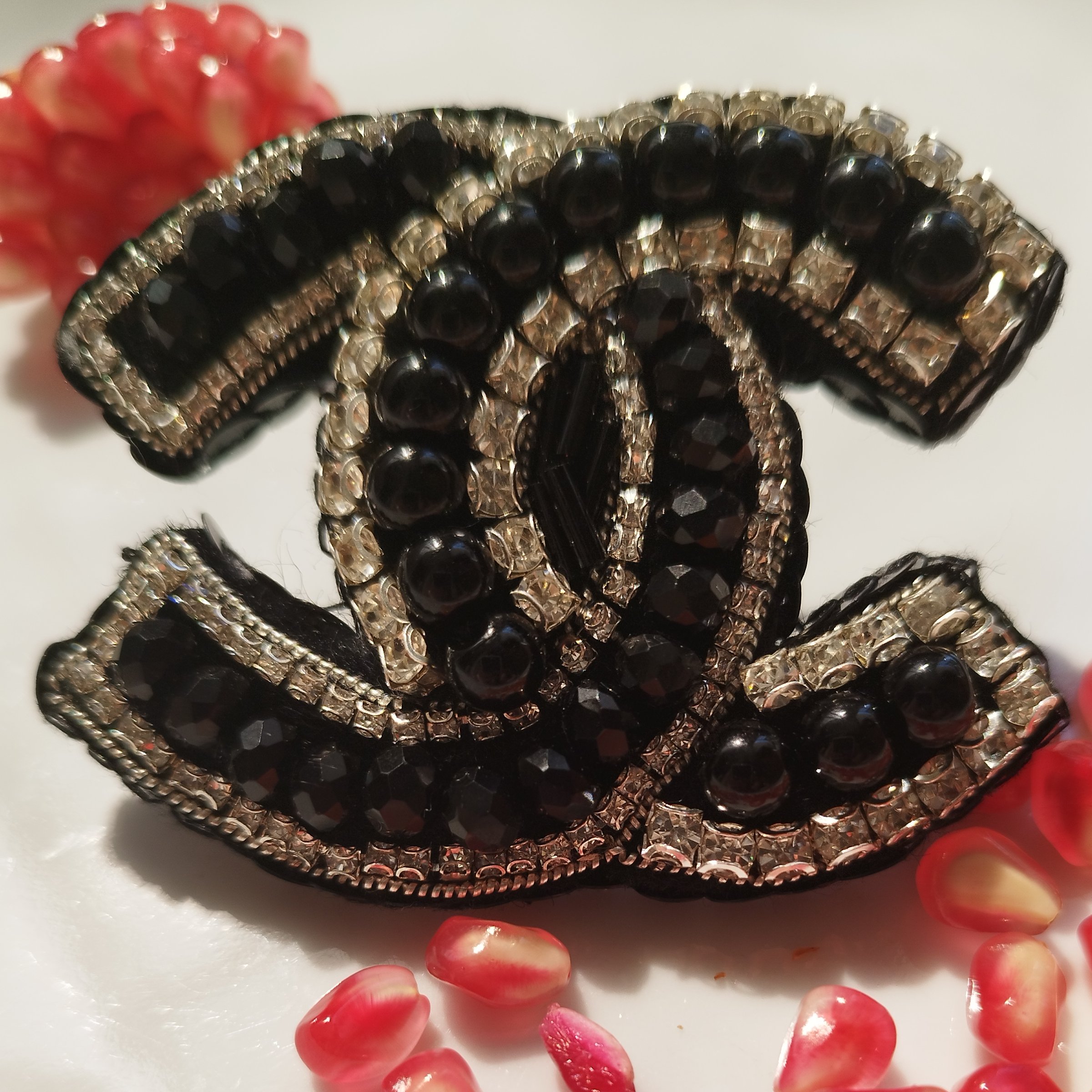 گلسینه جواهر دوزی