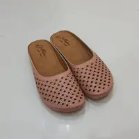 صندل طبی زنانه جلو بسته دوردوخت  گلبهی صحرا