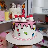 تاپر کیک خامه ای جذاب با قطر 15 و ارتفاع 15 