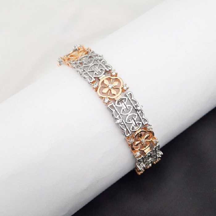 ارسال رایگان دستبند دو رنگ نگین دار کاملا مشابه طلا