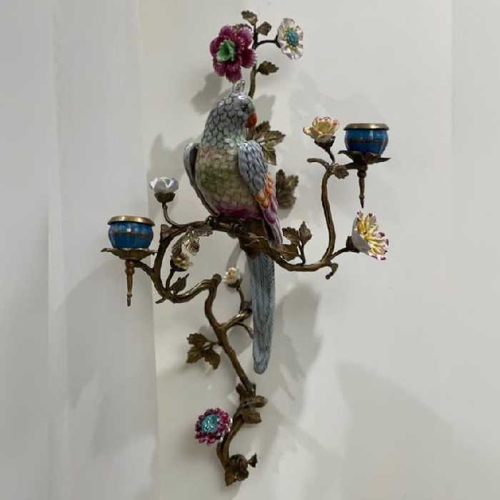 طوطی دیواری برنزی