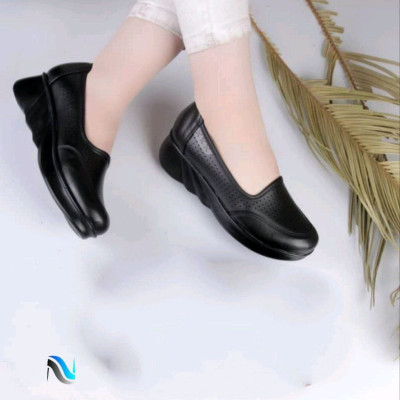 کفش طبی زنانه