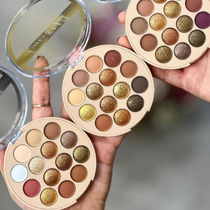 سایه 14رنگ شاین و مات هدی بیوتی 