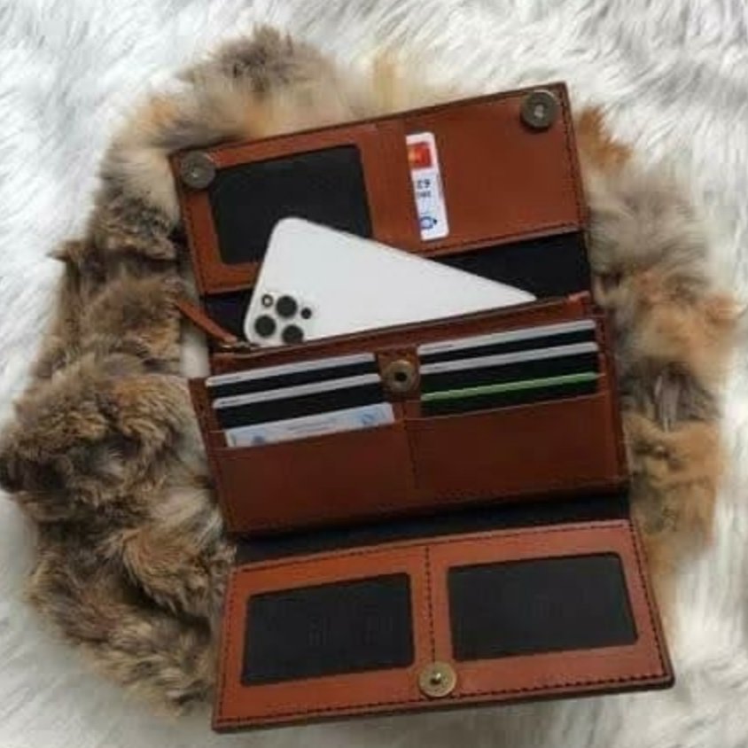 کیف پول مردانه با چرم طبیعی و کیفیت دوخت عالی