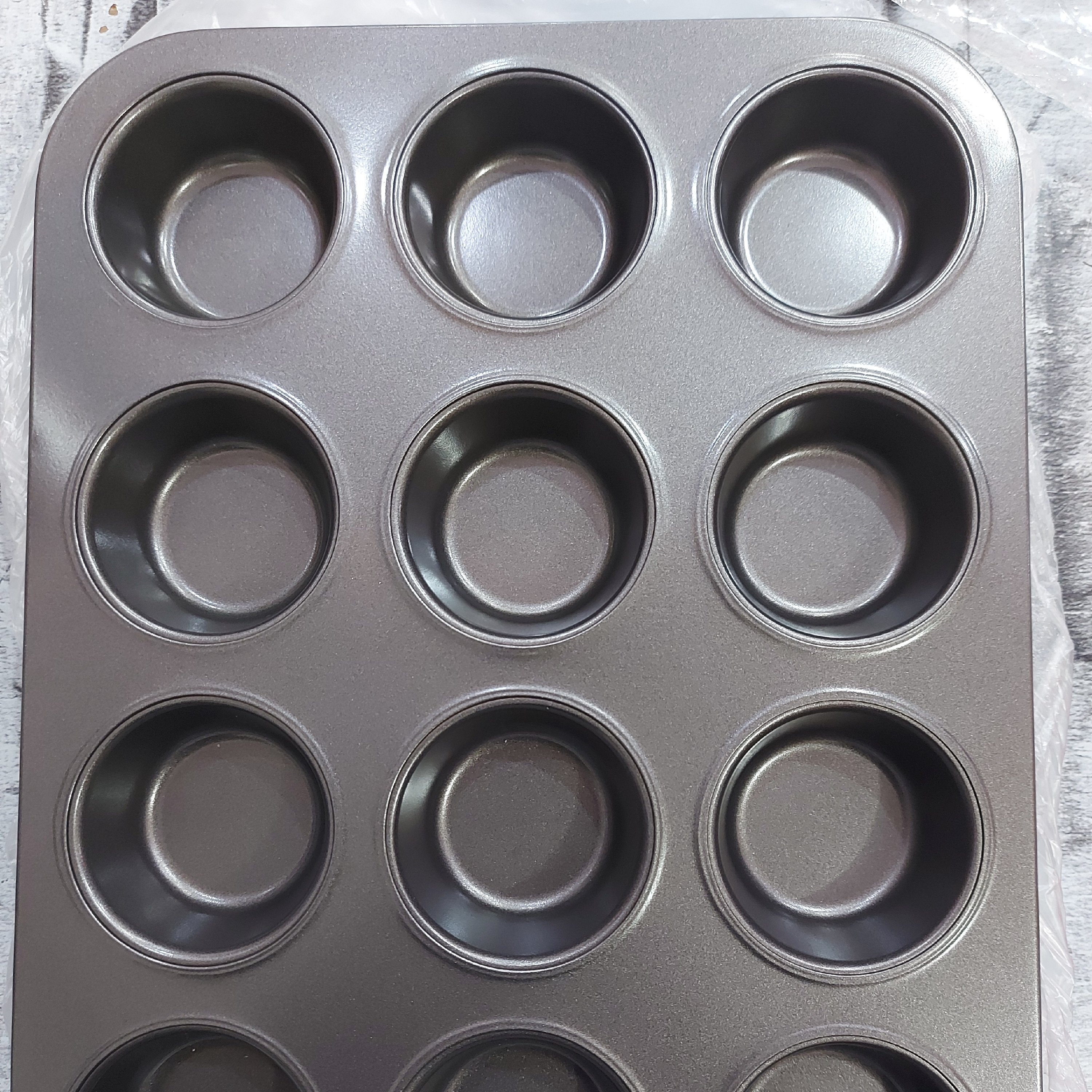 قالب مافین 12 عددی تفلون 