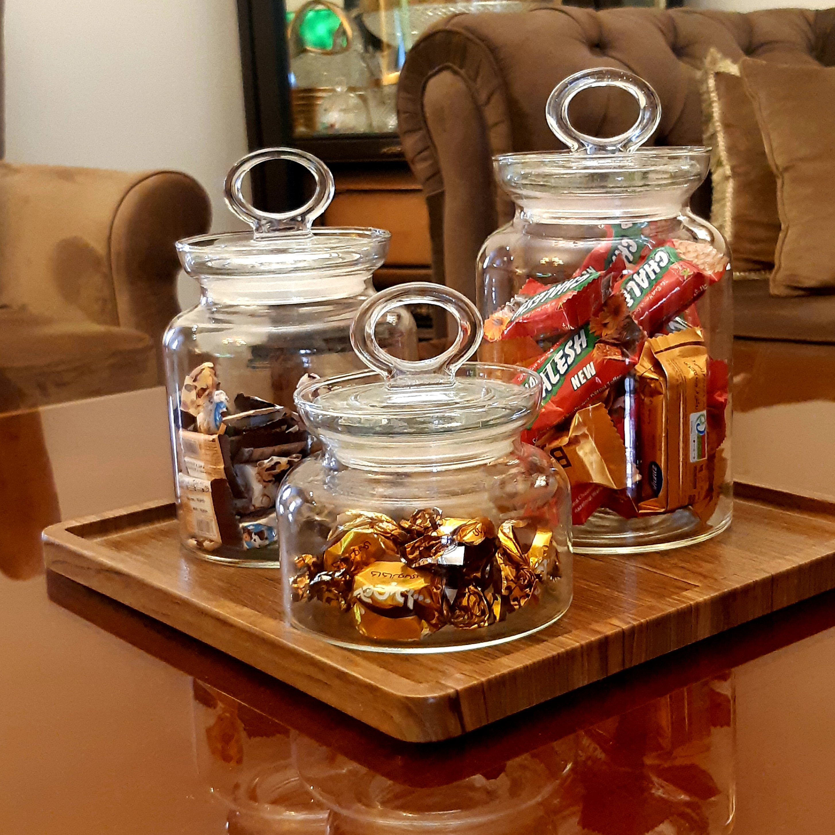 ظرف شکلات خوری یا کندی باکس یا بانکه تنقلات