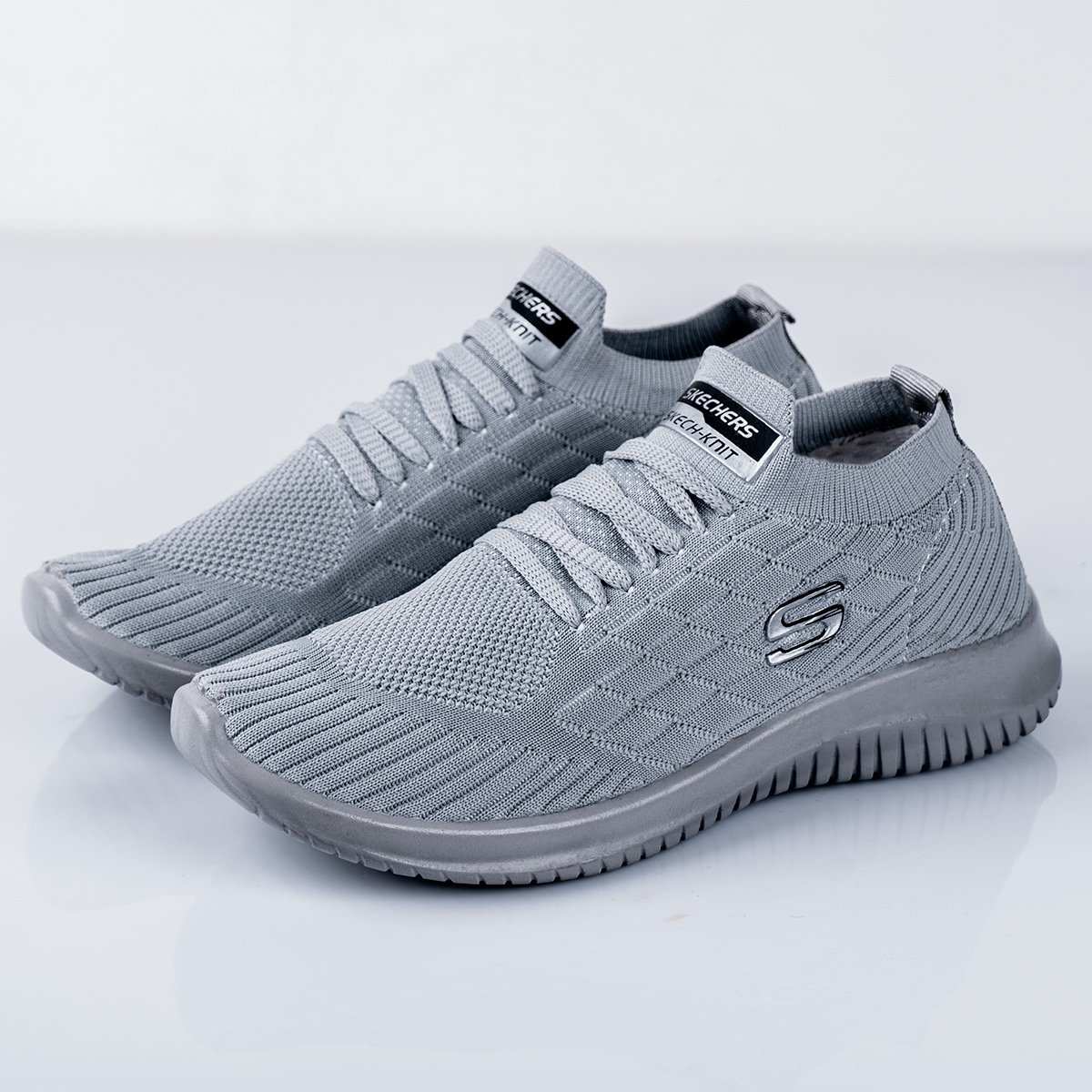 کفش جورابی اسکیچرز مردانه و زنانه ست 