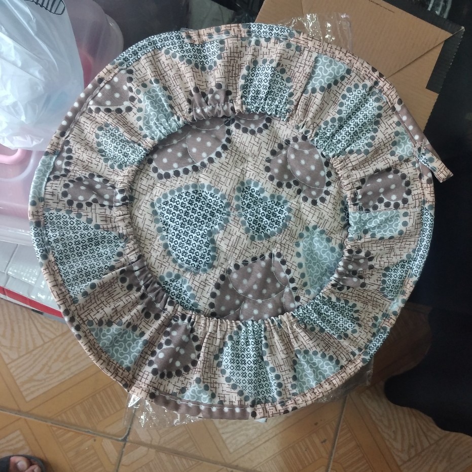 دم کنی  تکی سایز متوسط با قطر 28.5 سانت