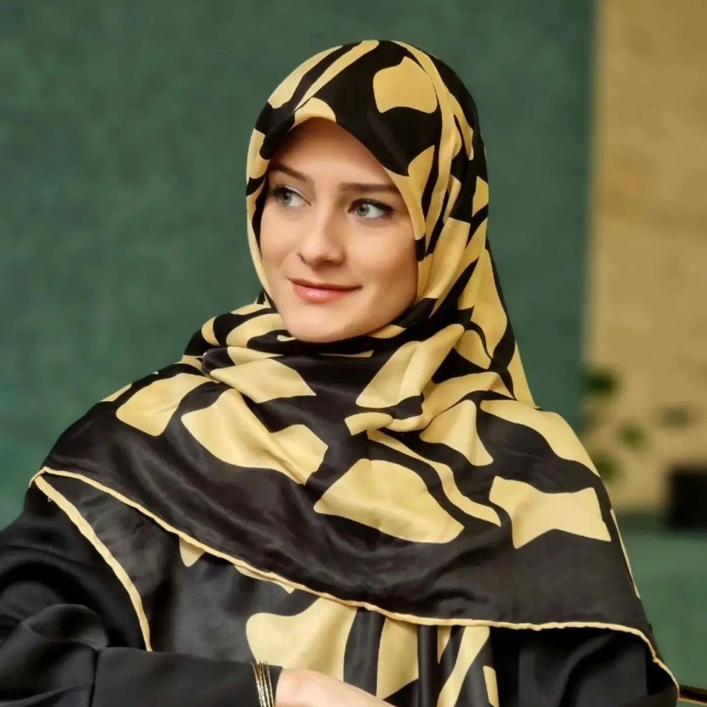 روسری دور دست دوز ایستایی عالی سایز110