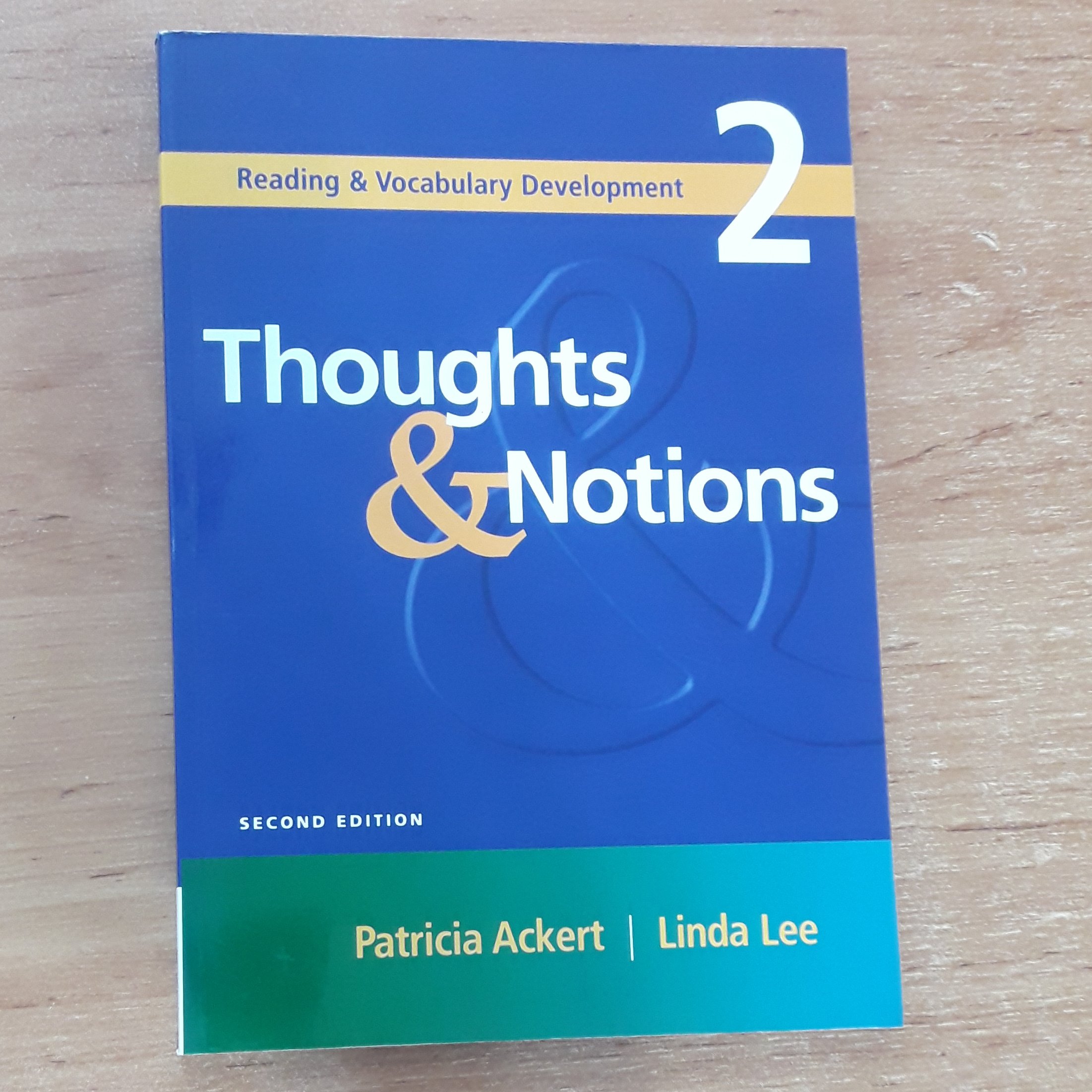 کتاب زبان تات اند نوشن Thoughts and Notions 2 ویرایش 2 همراه با فایل صوتی برای تقویت مهارت ریدینگ
