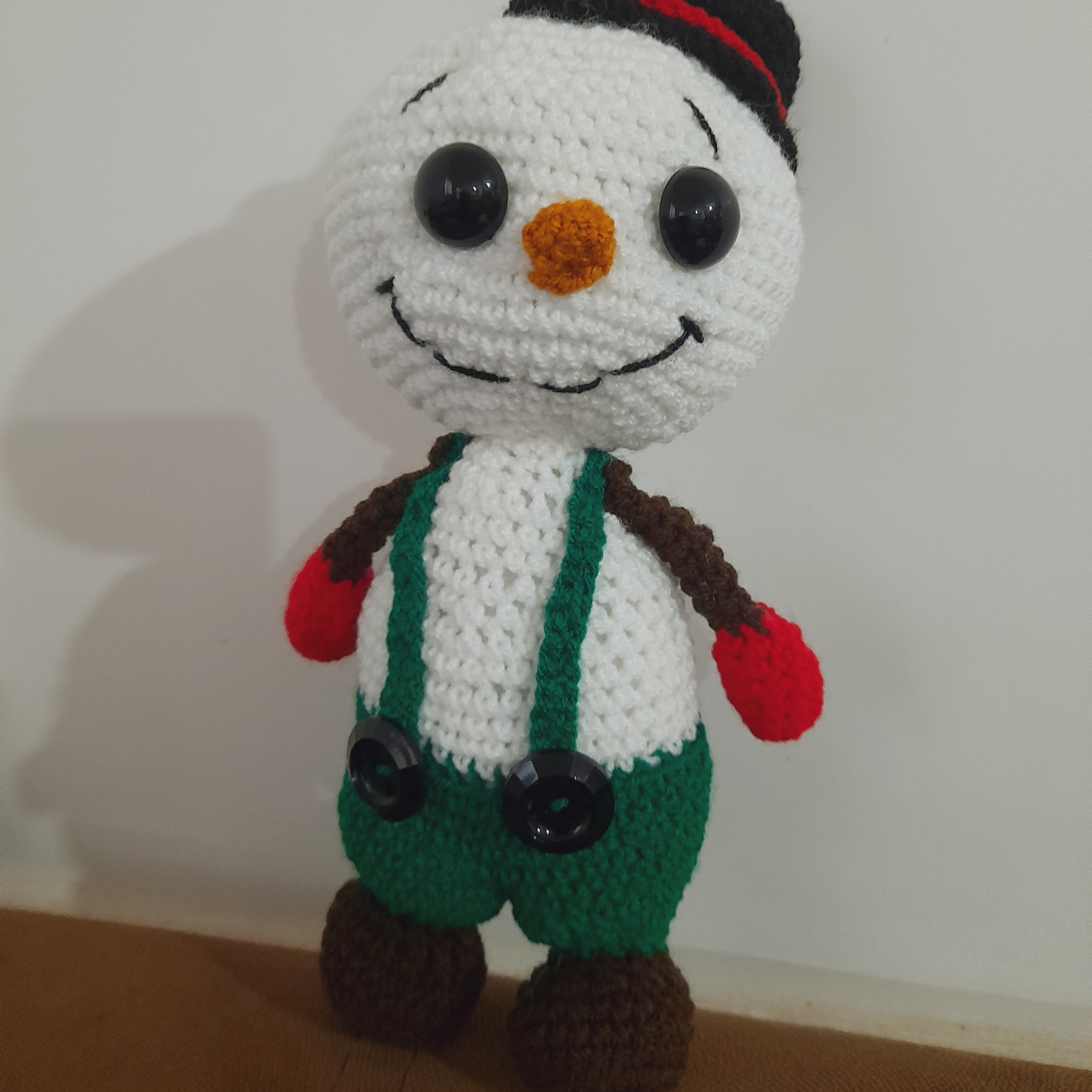 عروسک بافتنی  آدم برفی