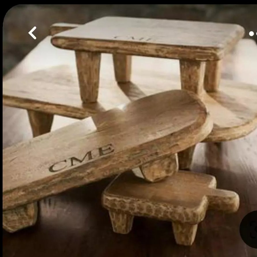 تخته سرو پایه دار میان وعده 