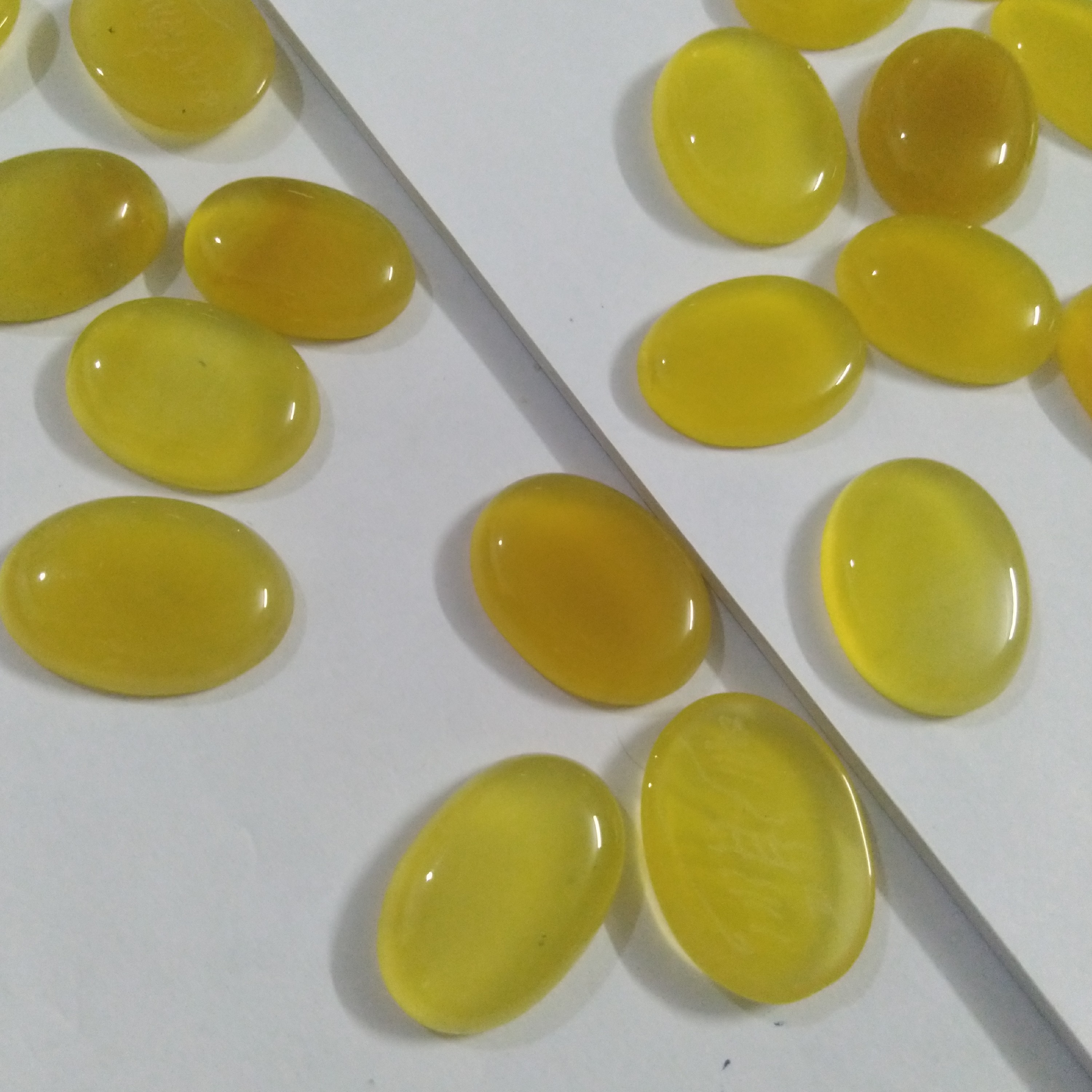 نگین عقیق شرف الشمس دارای دعای شرف الشمس و سنگ طبیعی مناسب انگشتری 