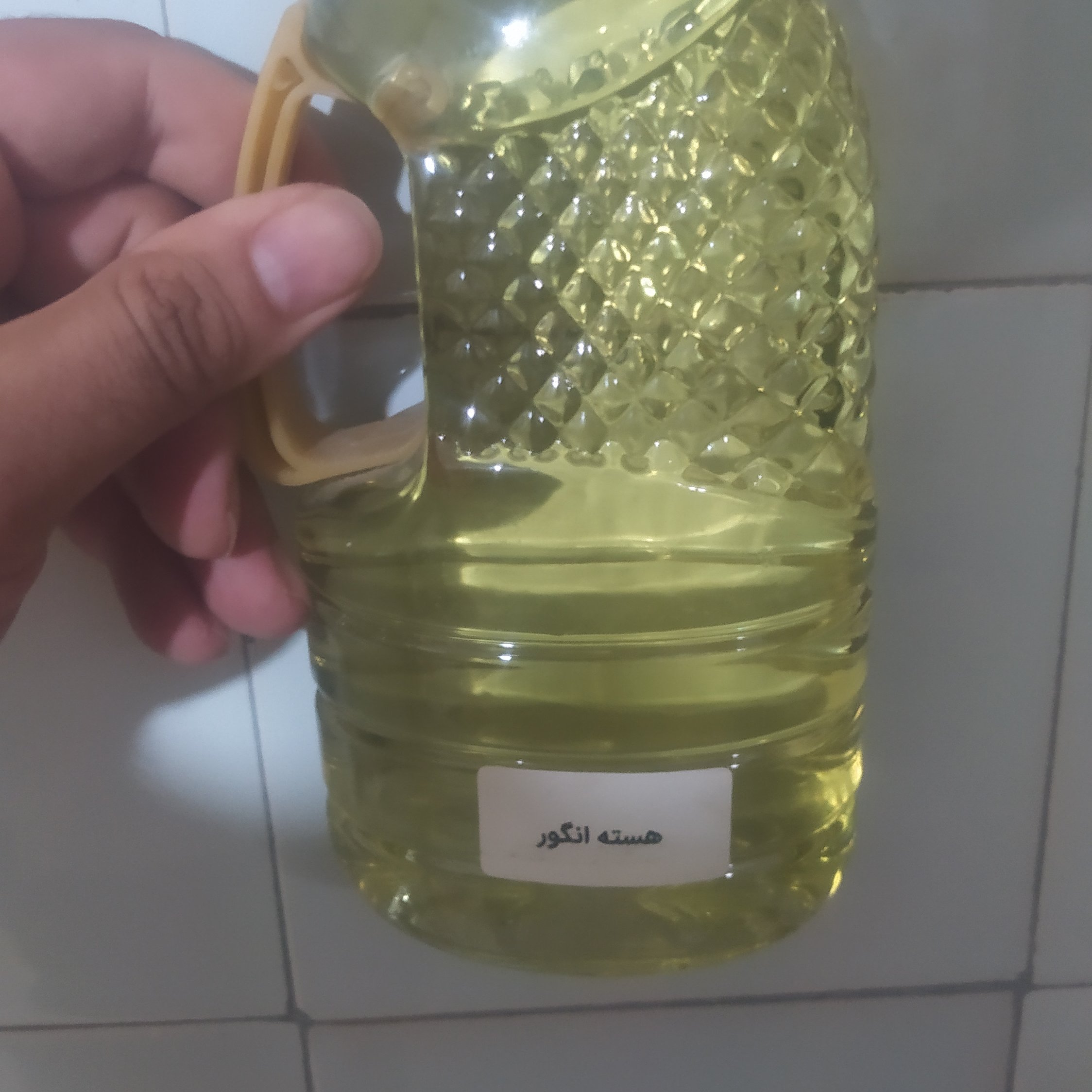 روغن هسته انگور اصل نیم لیتری