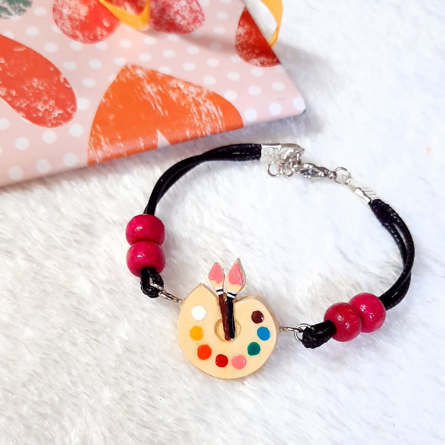 دستبند پالت چوبی