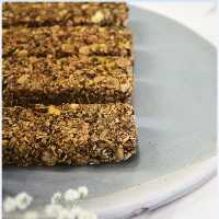 گرانولا بار پسته شکلاتی - پک 10 عددی