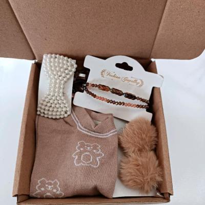 پک‌ اقتصادی هدیه دخترانه و زنانه