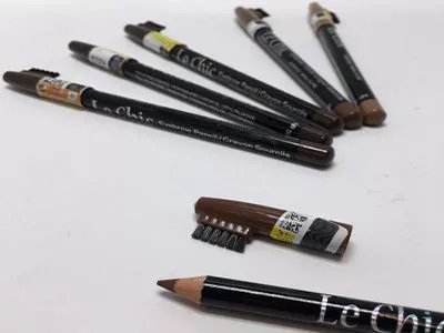 مداد ابروی لچیک آنتی باکتریال و فاقد سرب پارابن با تخفیف در آفکادو