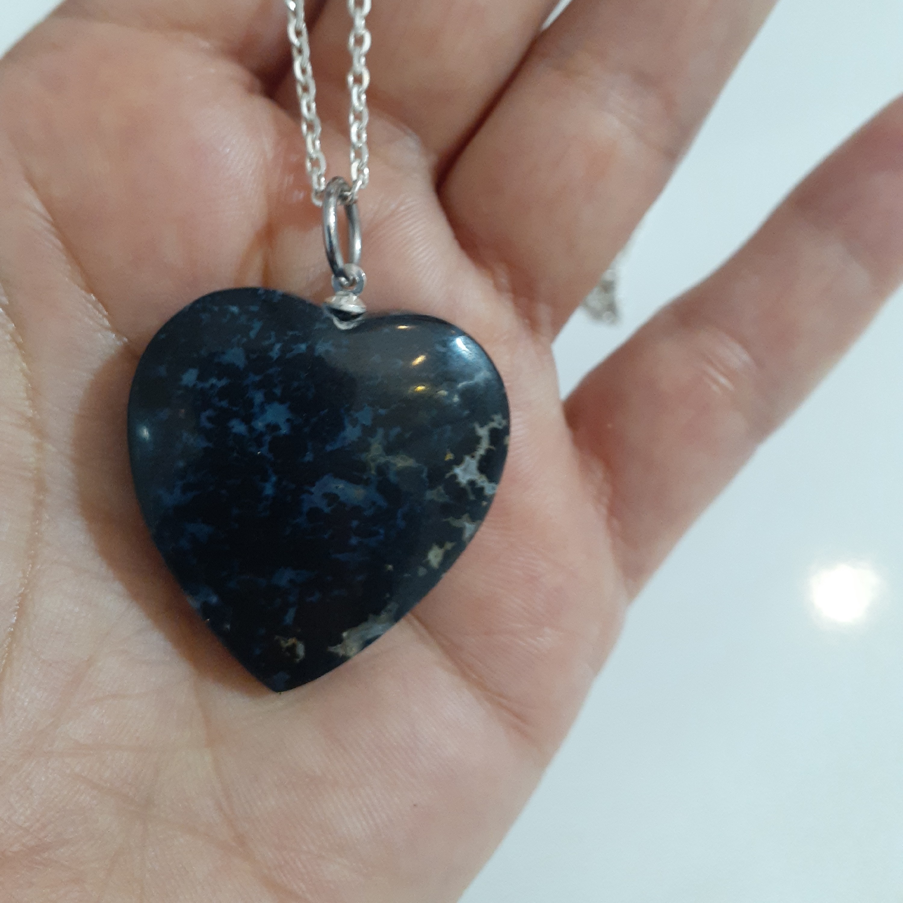 گردن آویز یا رومانتویی سنگ طبیعی تراش قلب با دست خودم