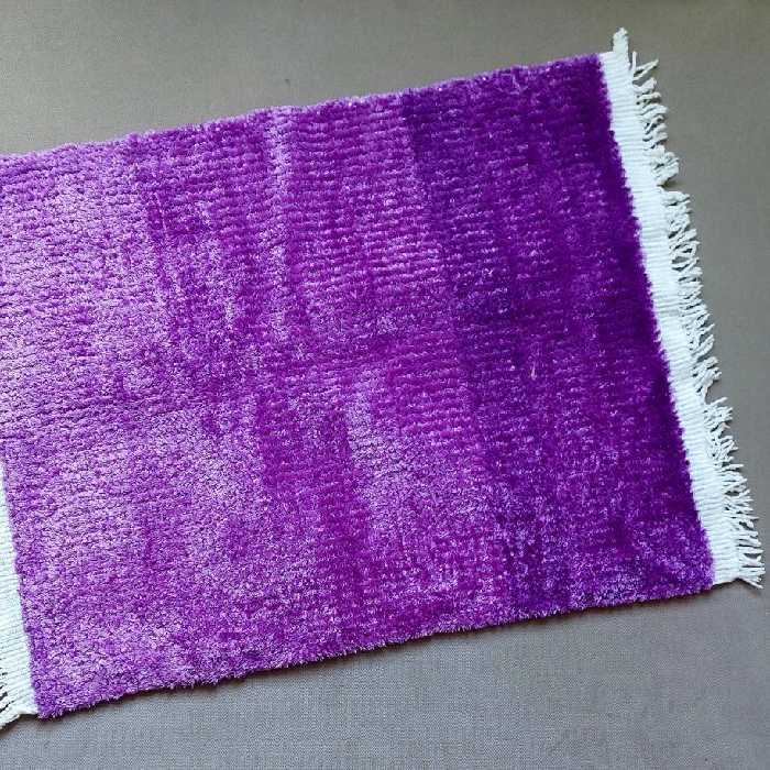 حوله دستبافت مناسب دست و صورت در رنگبندی متنوع محصول اردکان یزد خرید مستقیم از کارگاه تولیدی