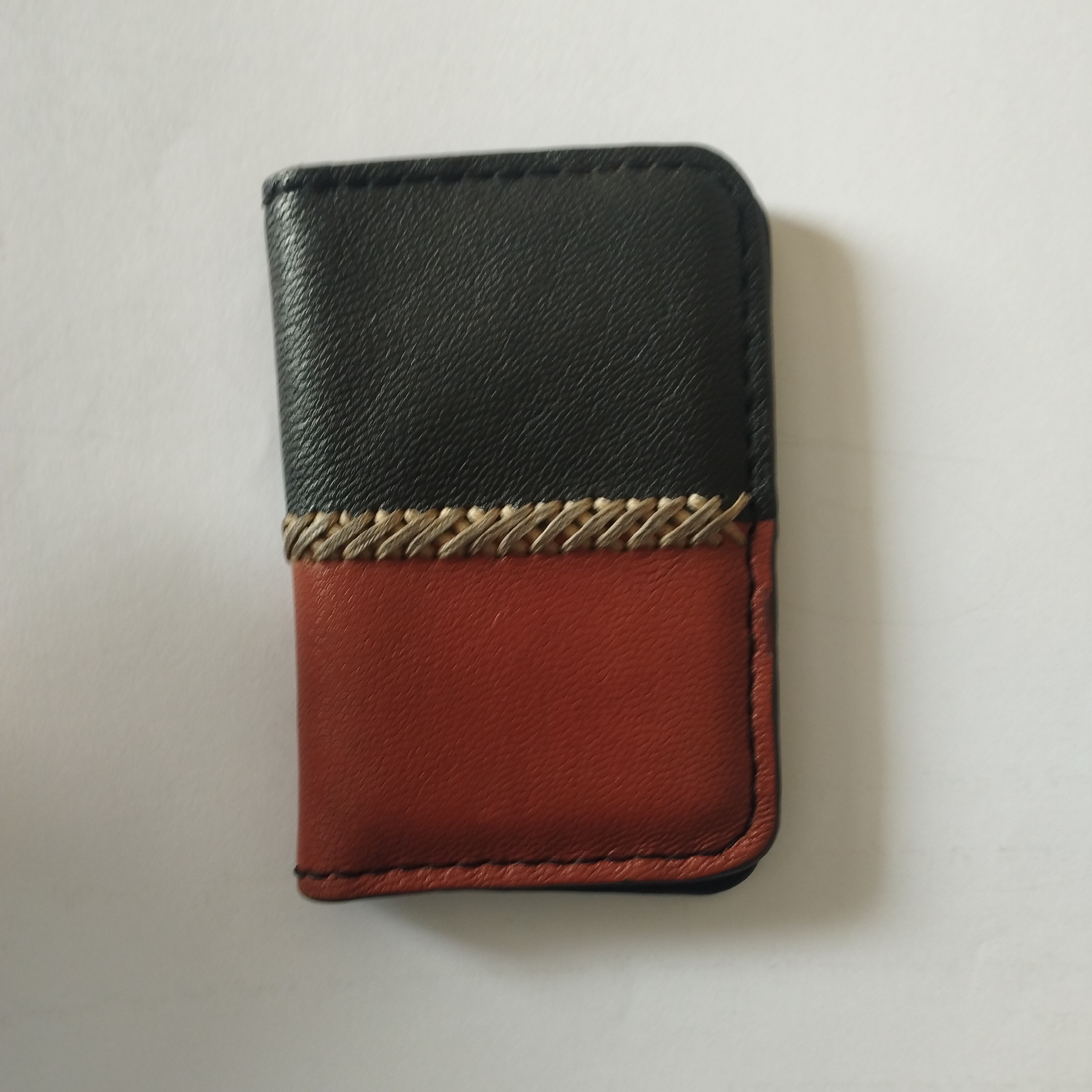 جاکارتی چرم طبیعی ، شیک  ، کامل دستدوز