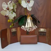 جا کلیدی چرم طبیعی مدل اذین(زرشکی)و مدل نوید(عسلی)