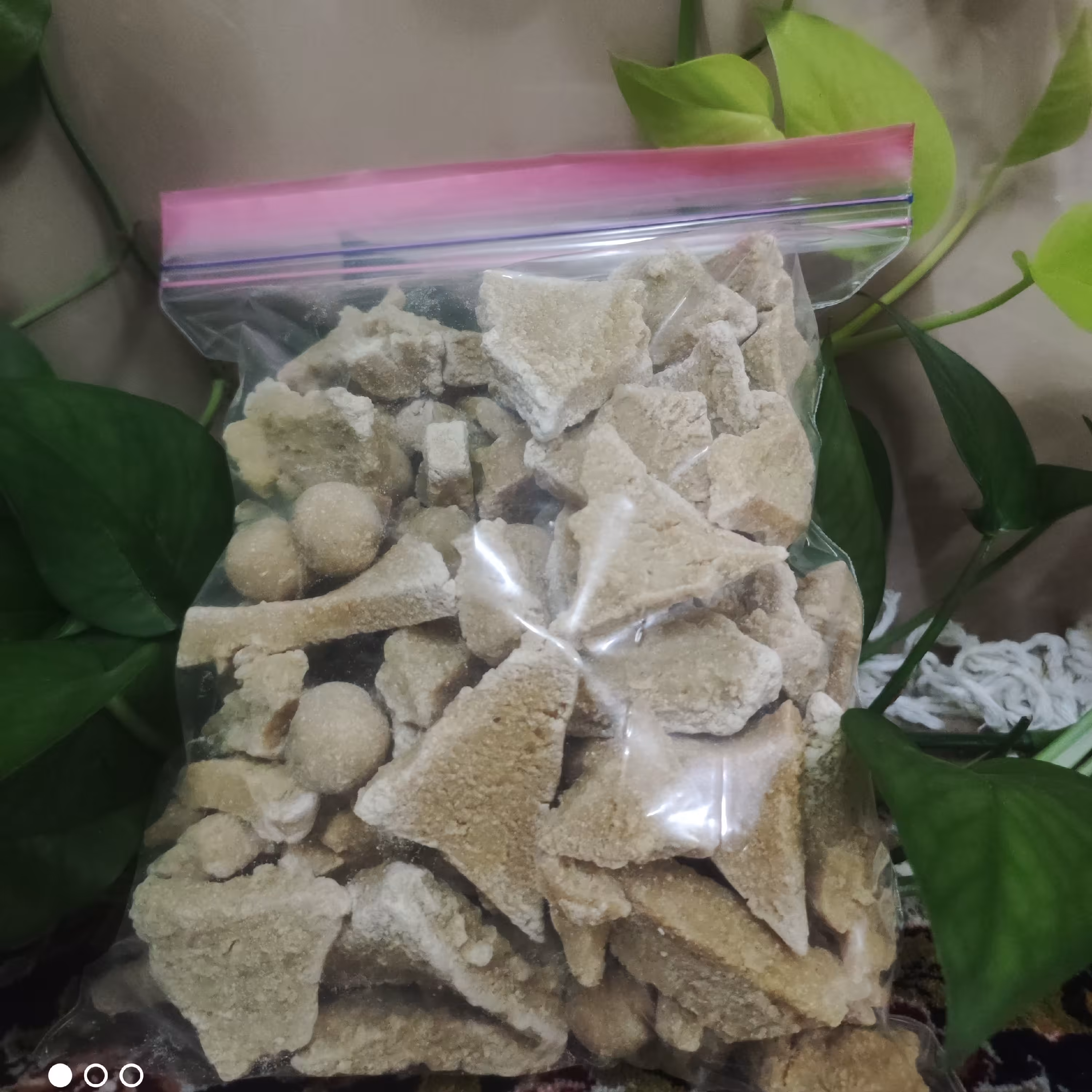 کشک گاوی، تازه، خوشمزه،(نیم کیلویی) 