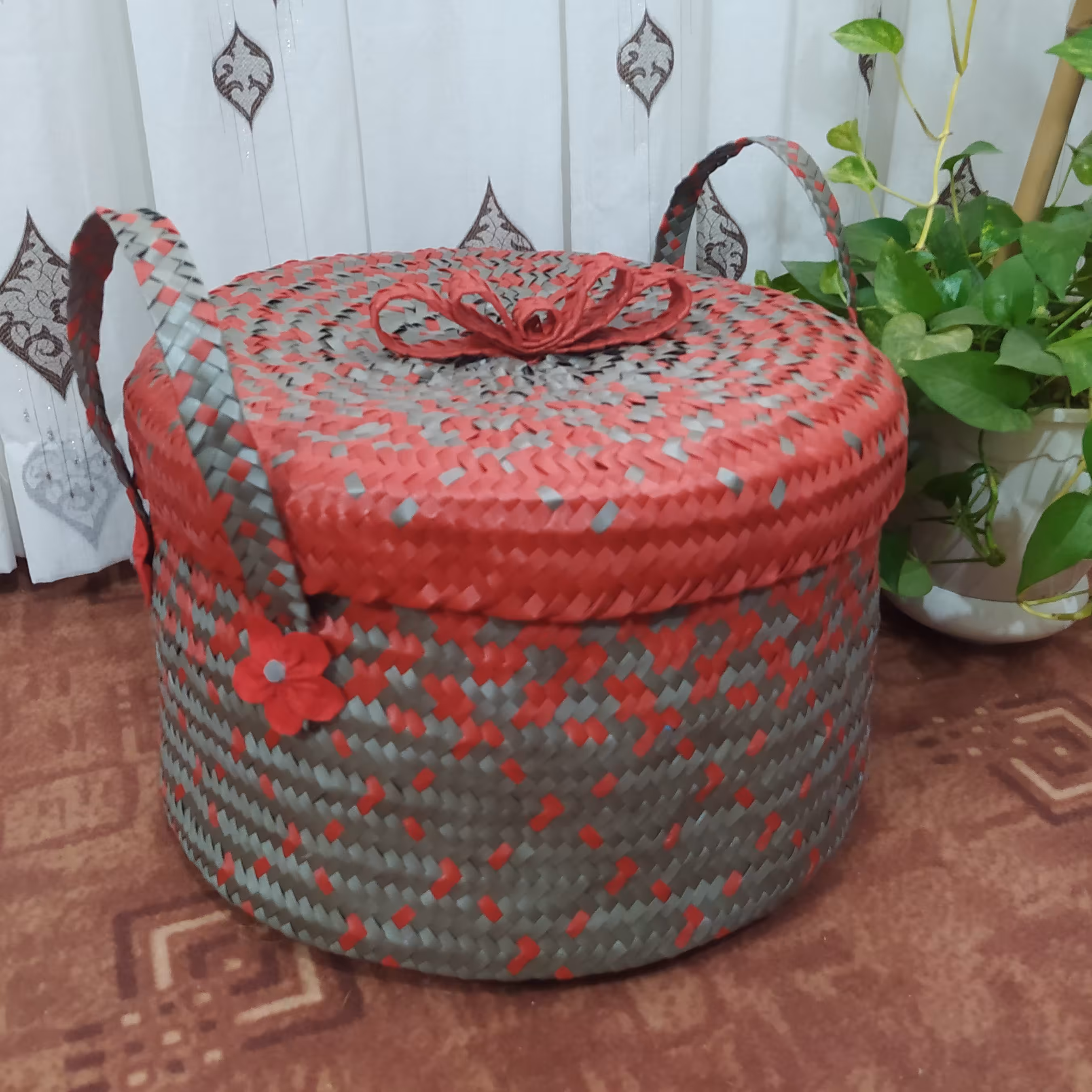 سبد لباس بزرگ(پس کرایه)
