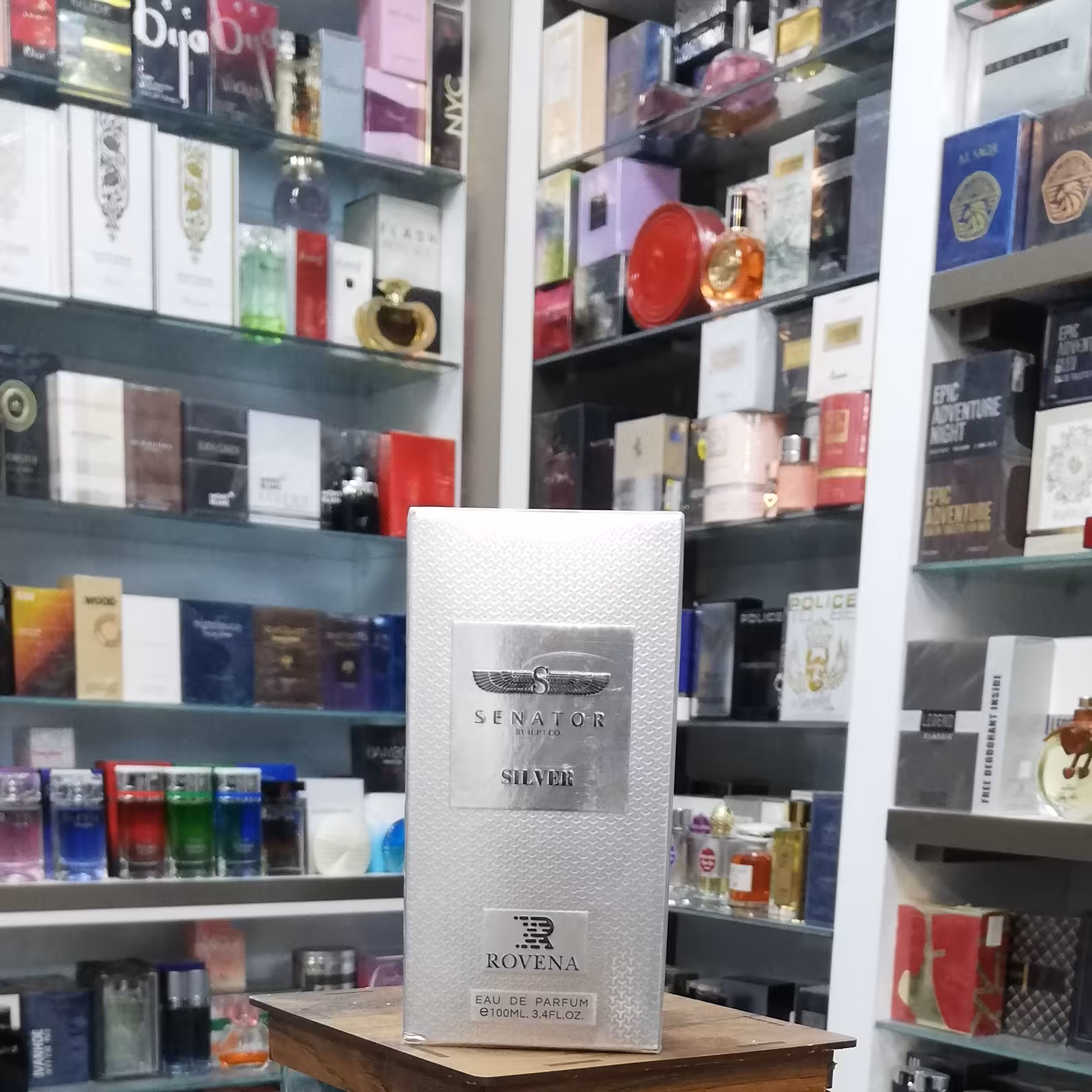 ادکلن مردانه روونا مدل سناتور سیلور