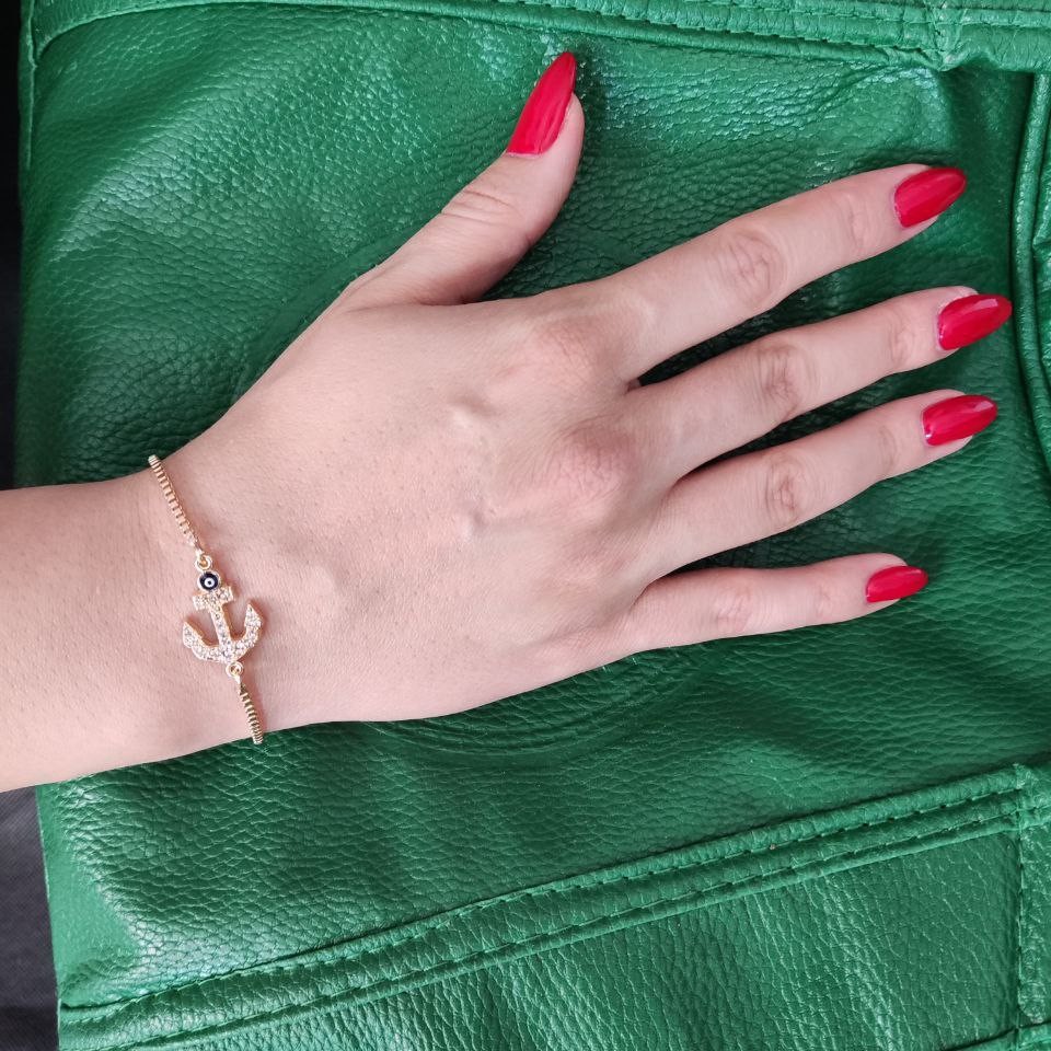 اکسسوری دستبند زیرکن مدل لنگر با چشم نظری