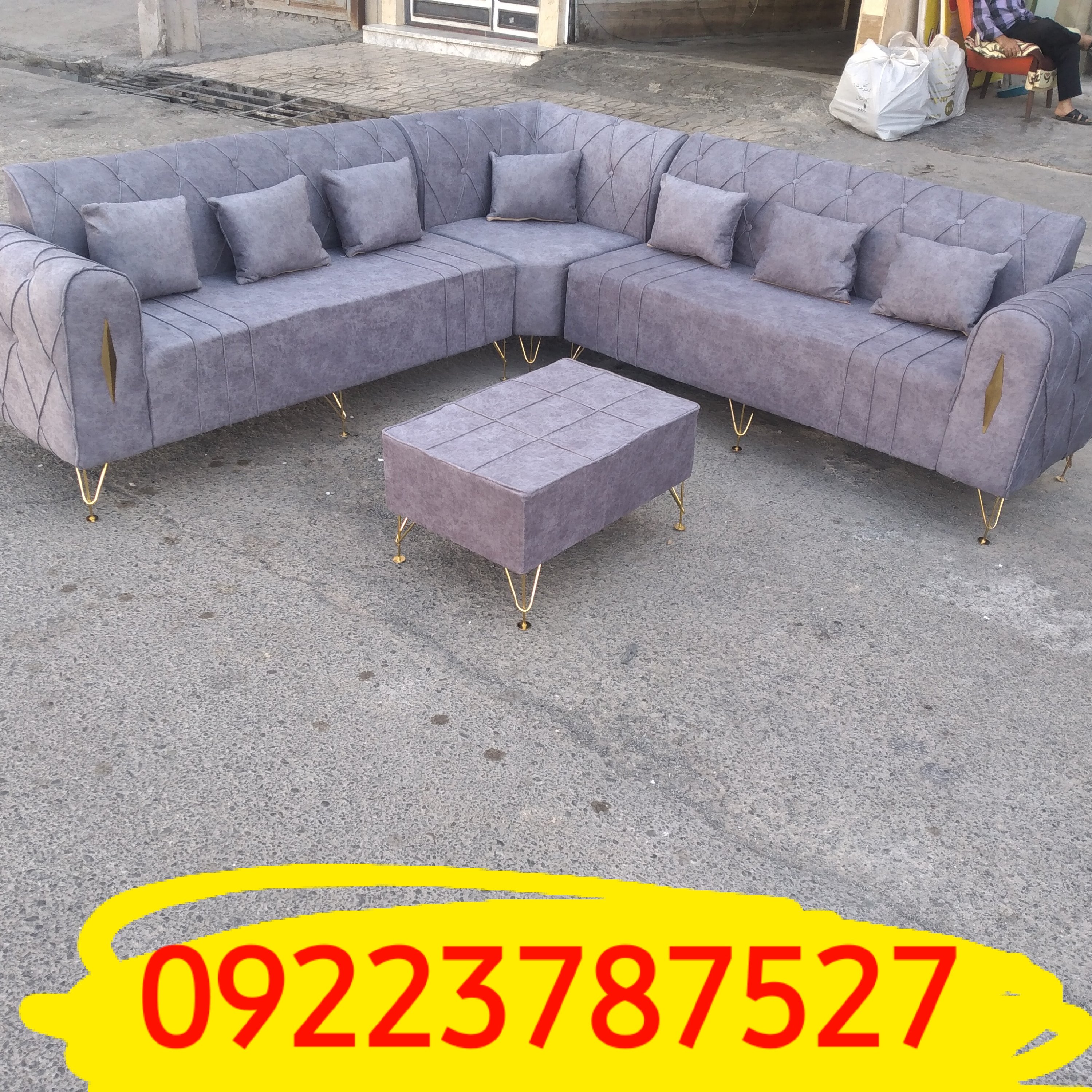 مبل راحتی در رنگ بندی مدل ال چستر