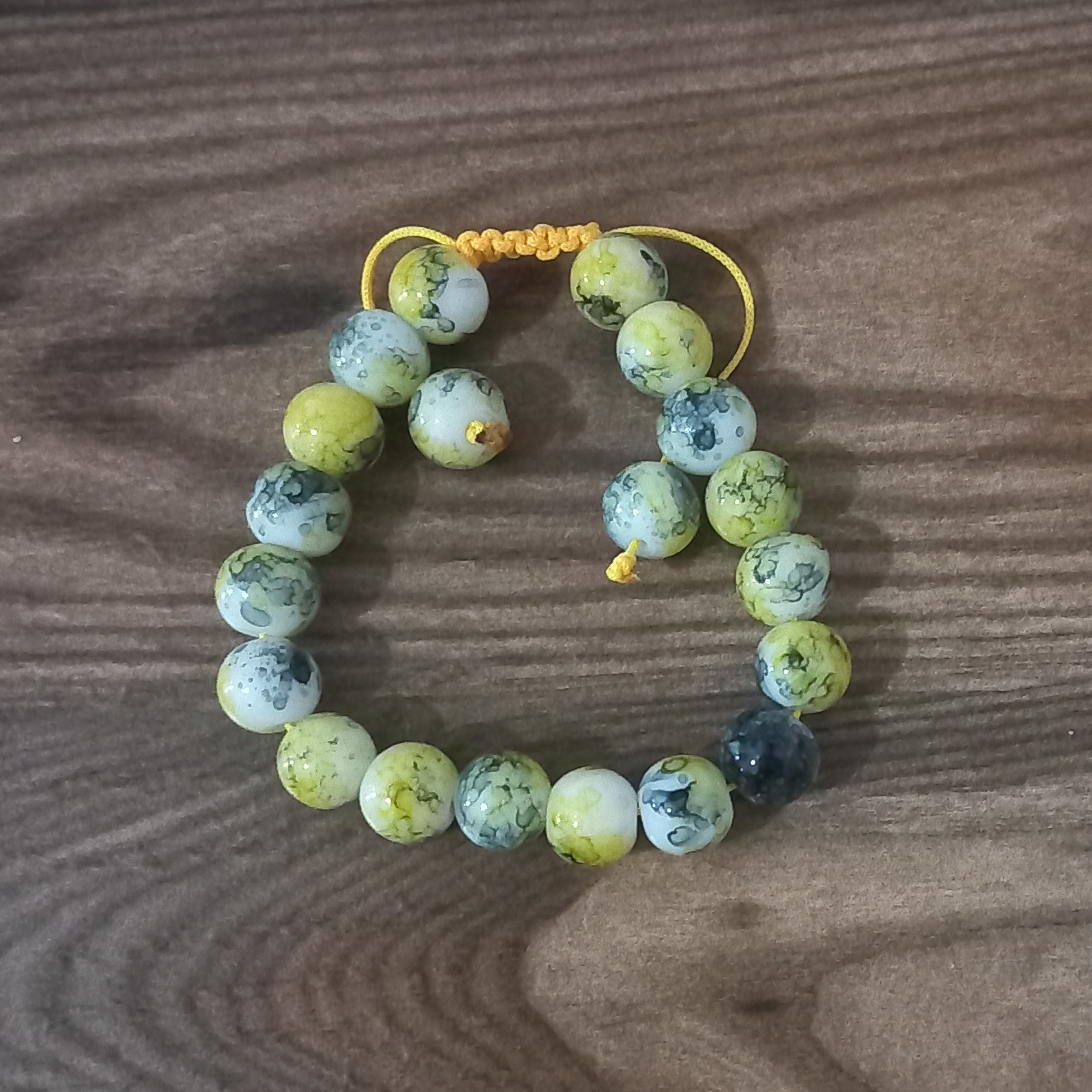 دستبند آبرنگی سبز،بافت کشویی