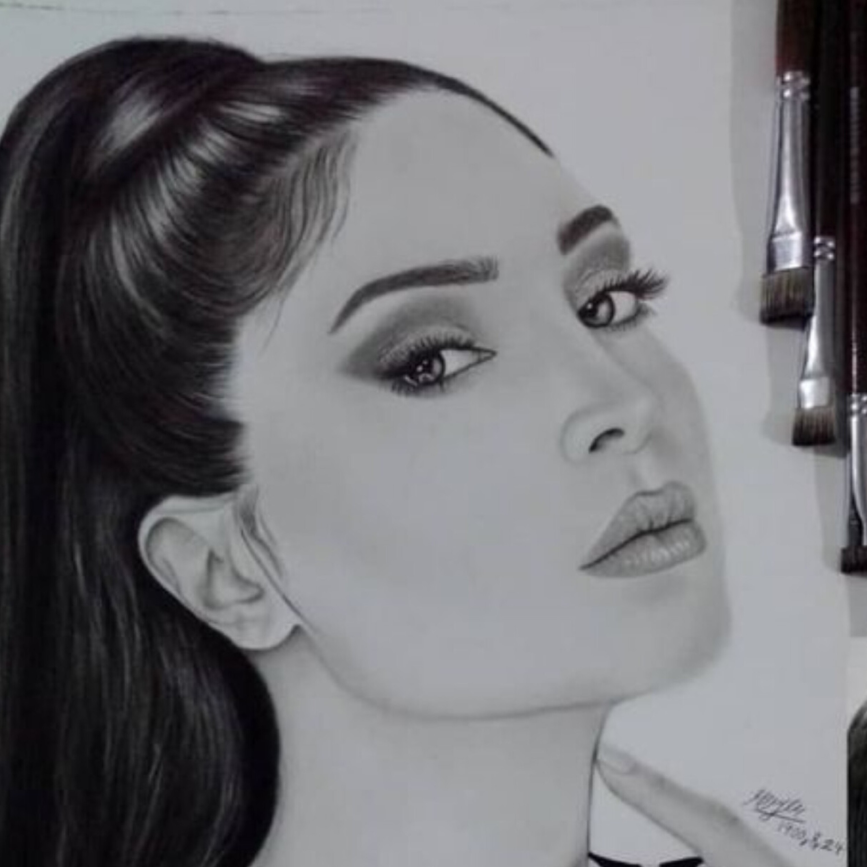 نقاشی چهره سیاه قلم سبک هایپر رئال سایز A3