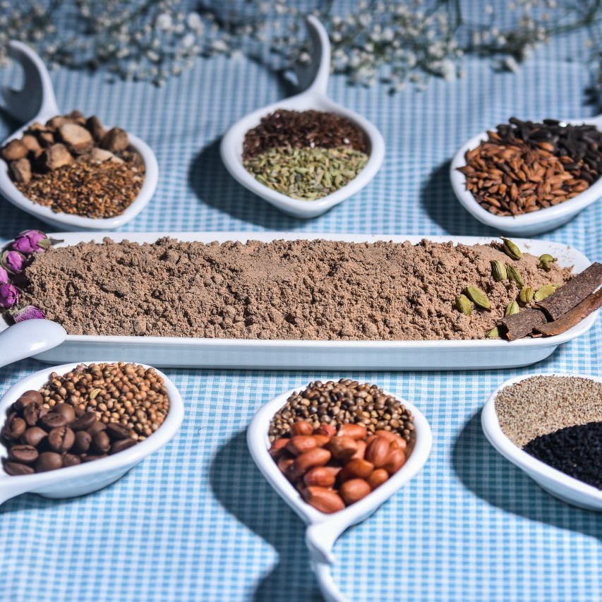 قوتو چهل گیاه 500گرمی، تازه و اصل