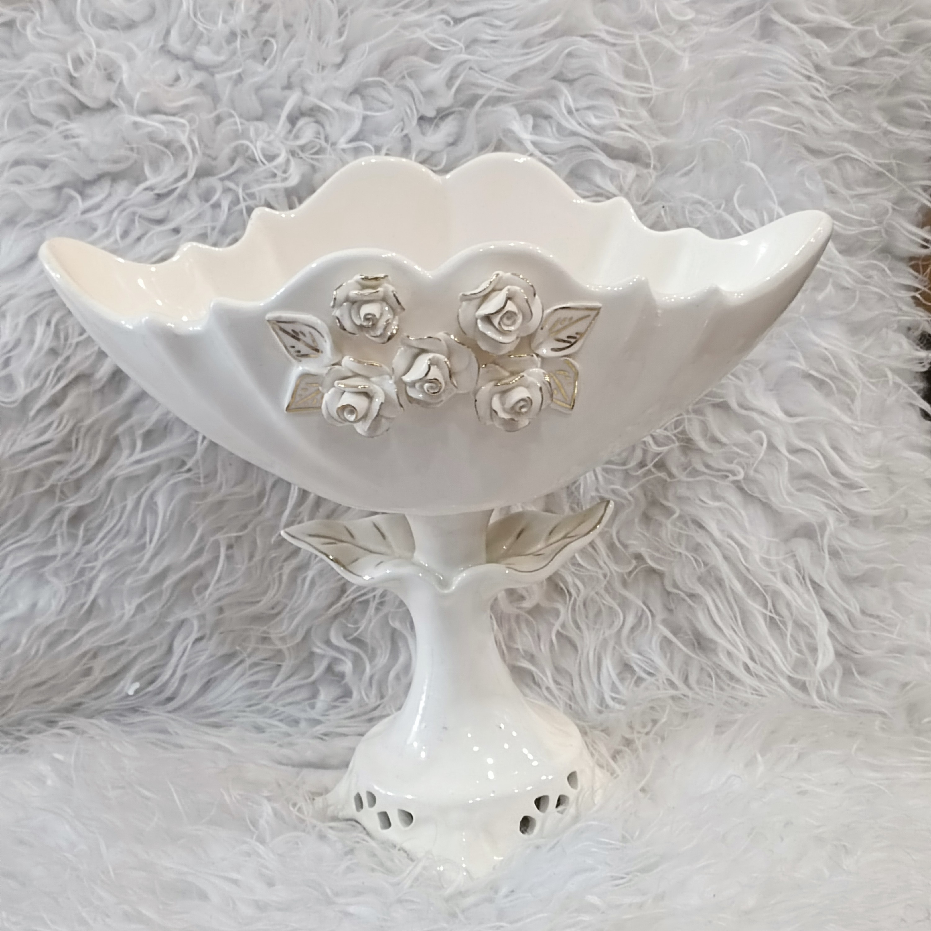 کشکول میوه یا آجیل سرامیکی گل برجسته از جنس سرامیک با کیفیت ابعاد 29در 14س و ارتفاع 25س