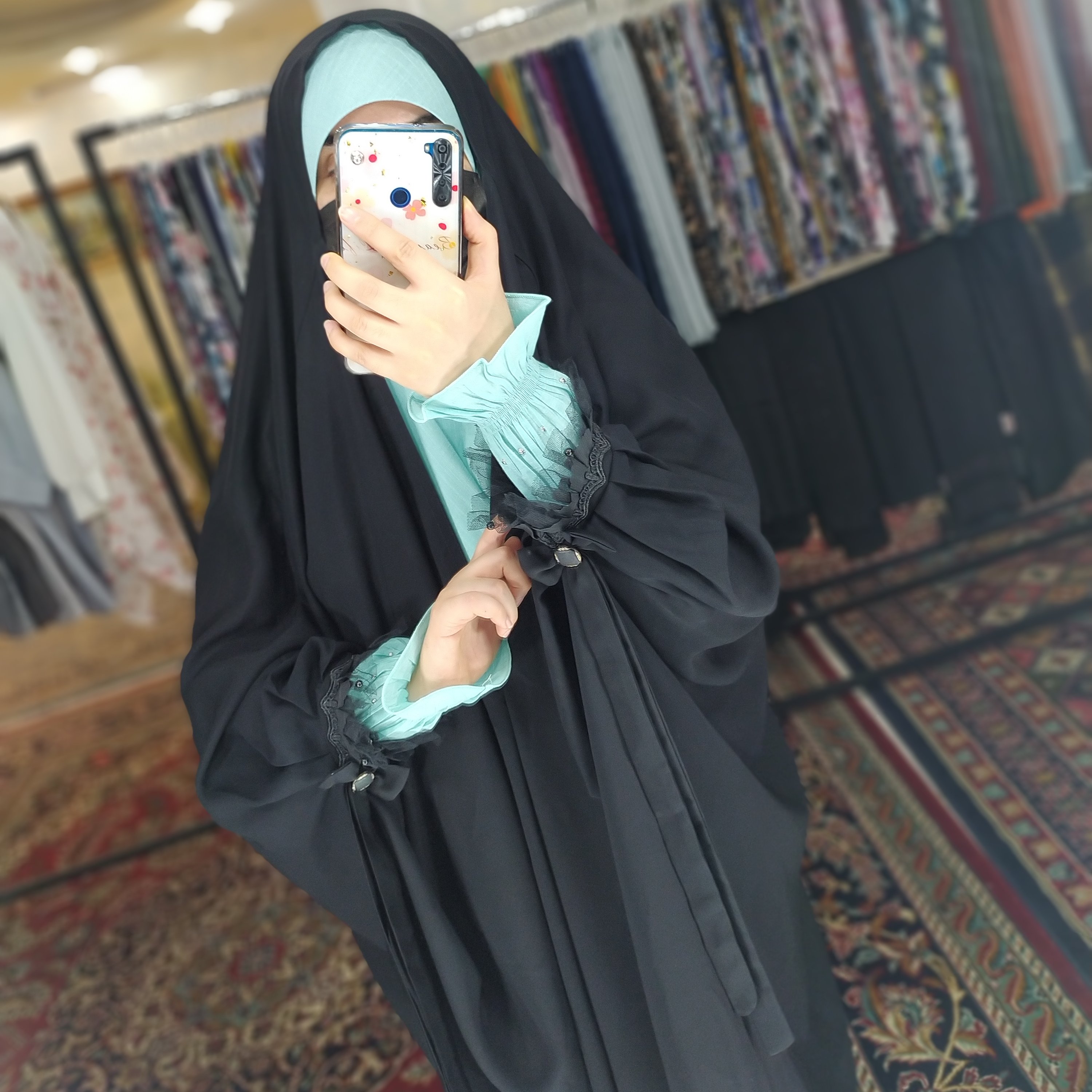 چادر بهار ، مدل عربی اصیل (جده)،آستین پلیسه ، تور و مروارید و پاپیون کار شده