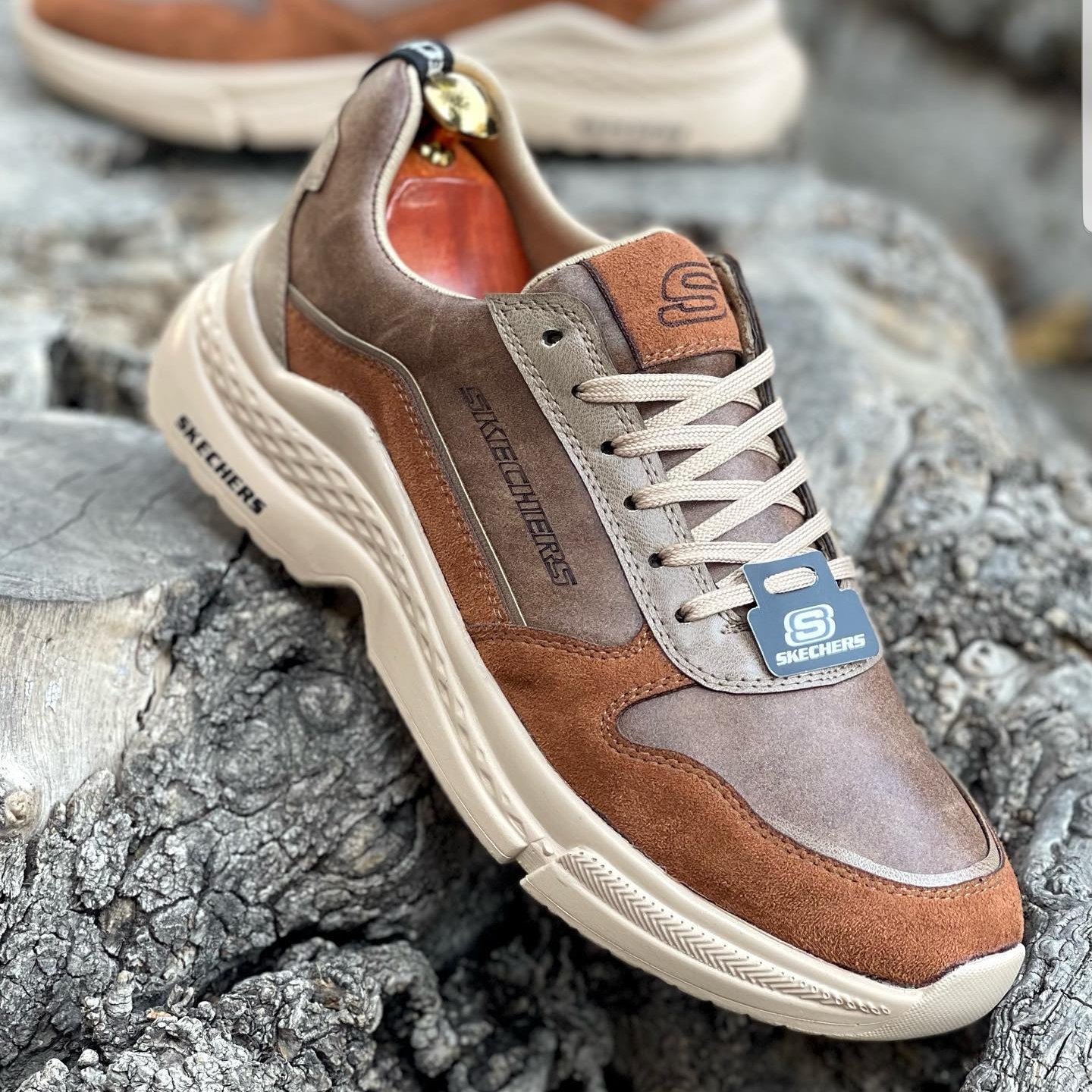 کفش کتونی مردانه دور دوخت 